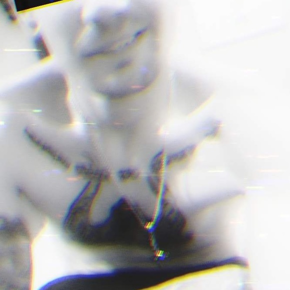 Meet your Posher, Tyler - Picture 4 of 8